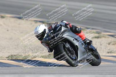 media/Sep-20-2025-Race Pace (Sat) [[d4e1b33f4d]]/Non Verified/Turn 10 (10am)/